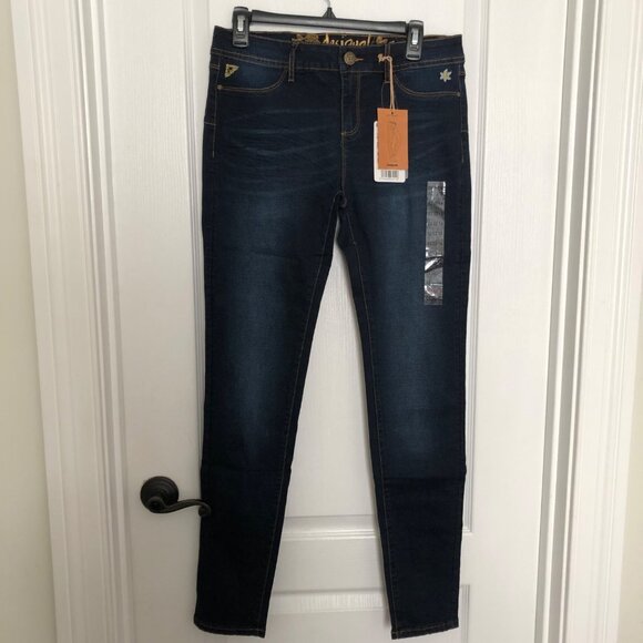 Desigual Women's Dark Wash Skinny Jeans Size 32W - Stylish & Comfortable Fit NWT - Picture 1 of 10